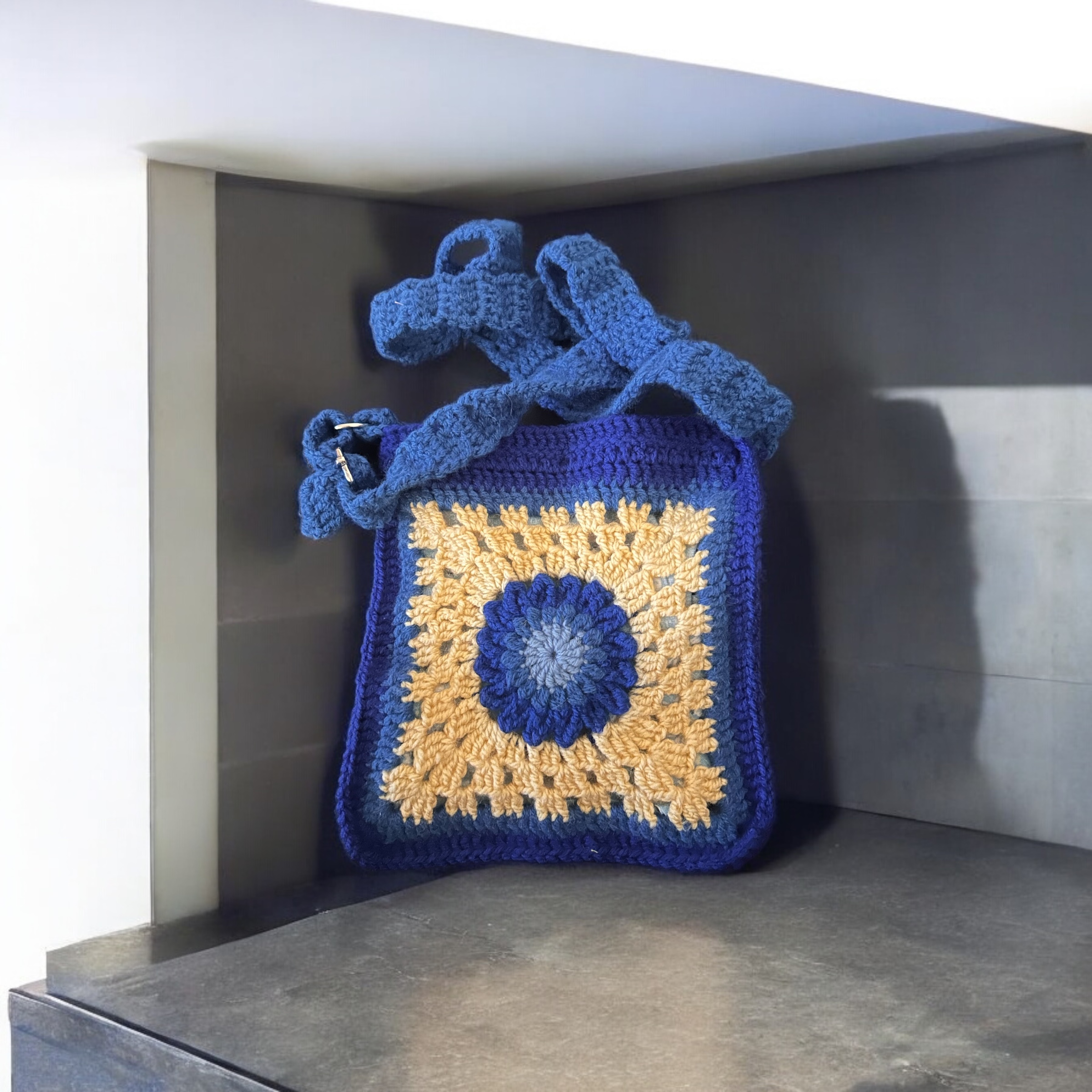 Petit sac à main bandoulière "Granny"